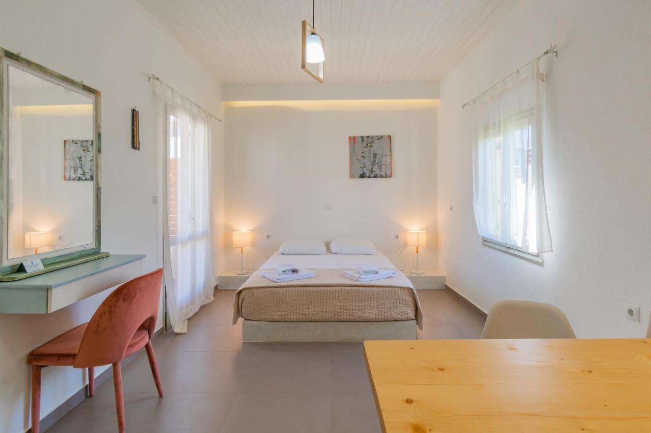 Christina Boutique Studios Elounda Buitenkant foto