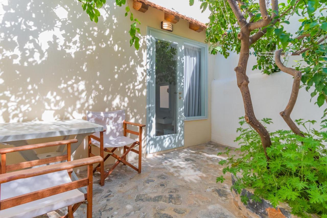 Christina Boutique Studios Elounda Buitenkant foto
