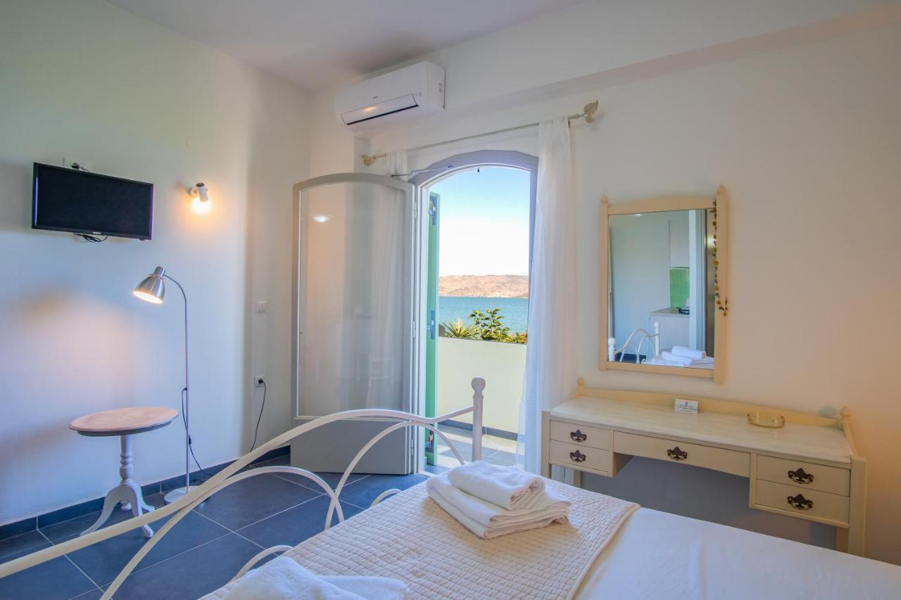 Christina Boutique Studios Elounda Buitenkant foto